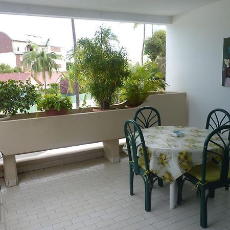 Au Meuble Des Roches Apartment แซ็งต์-จีลส์-เลส์-แบ็งส์ ภายนอก รูปภาพ